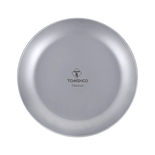 Titanium plate with TOMSHOO logo on a white background