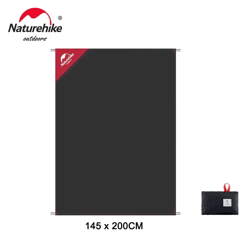 Black mat with Naturehike logo and dimensions on a white background