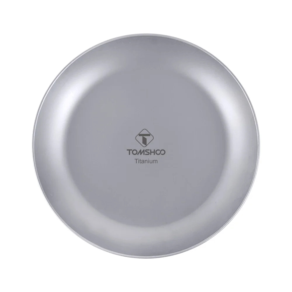 Titanium plate with TOMSHOO logo on a white background