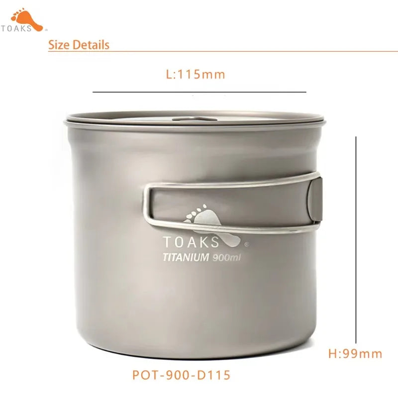 Titanium pot with TOAKS branding and size details on a white background